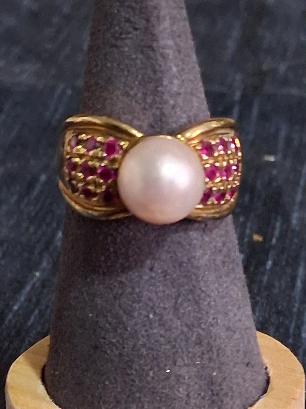 Sterling Silver Gold Vermeil Pearl Ring with Pink Stone Accents Sz9 Estate